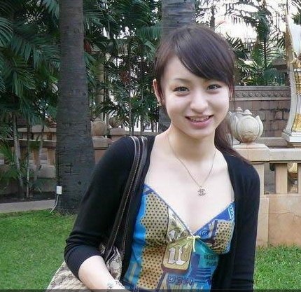 床上的绯闻场景未阉割